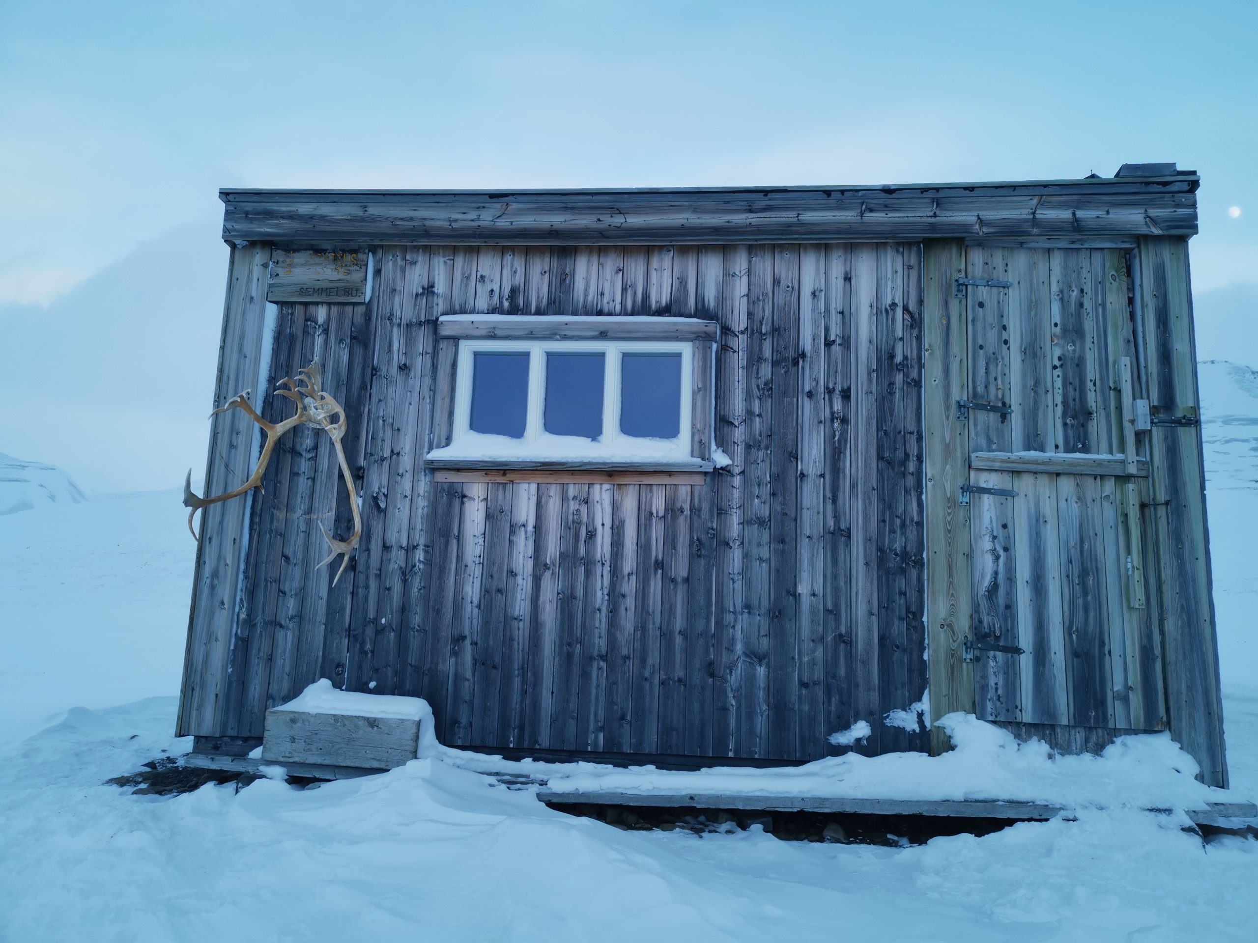 Cabin, Svalbard